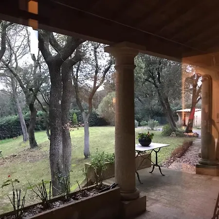 Du Clos De Touiller * Vers Pont du Gard